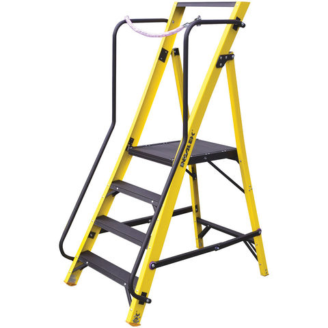 Werner Werner 4 Tread Megastep Large Platform GRP Steps