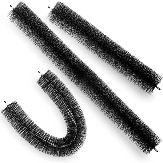 Mophorn Gutter Guard Brush, 30 FT Length, 4.33" Diameter Bristle for 5" Gutter, Galvanized Steel Wire Brush Leaf Guard, Easy DIY Installation, Keeps