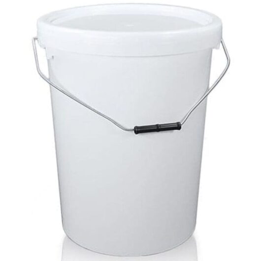 10 x 25L White Plastic Buckets