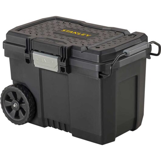 Stanley One Touch Latch Mobile Job Chest 52l